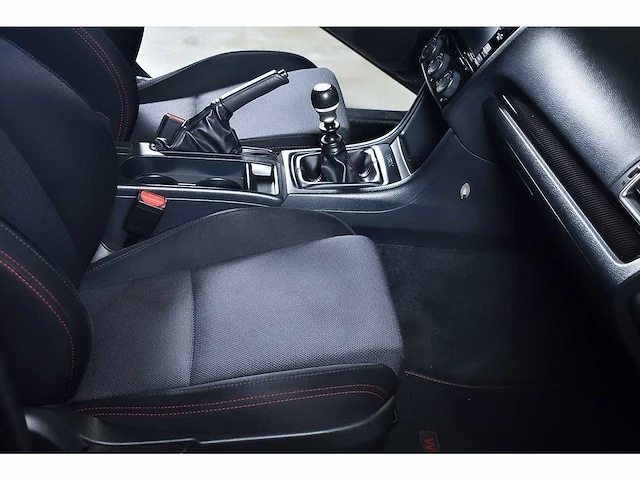 Subaru wrx awd sedan 2,0l - 2018 - afbeelding 48 van  82