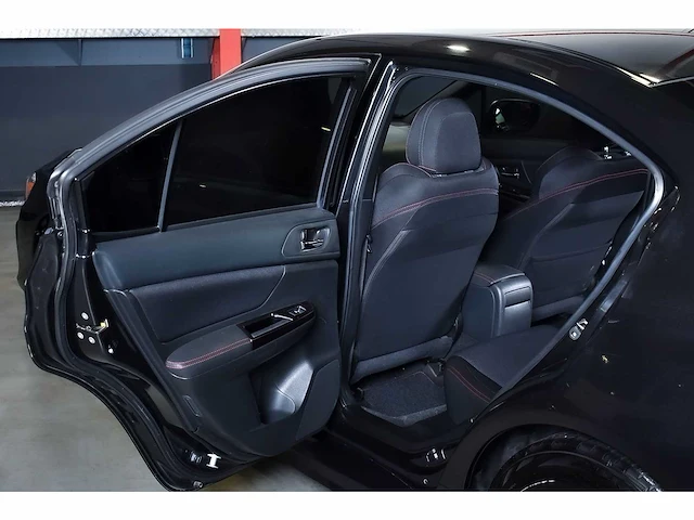 Subaru wrx awd sedan 2,0l - 2018 - afbeelding 52 van  82