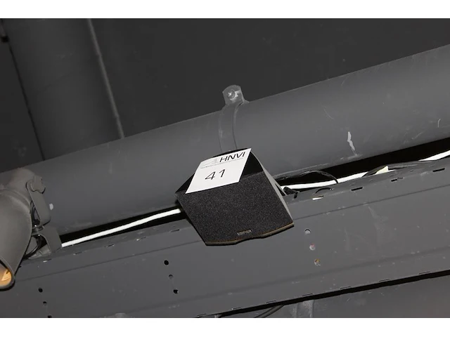 Subwoofer edifier met twee speaker. - afbeelding 1 van  2