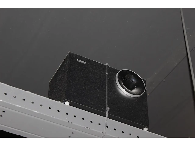 Subwoofer edifier met twee speaker. - afbeelding 2 van  2