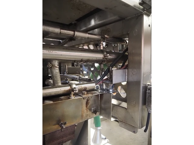 Sugden ltd - afbeelding 15 van  16