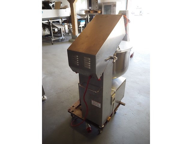 Suhner ag - afbeelding 3 van  8