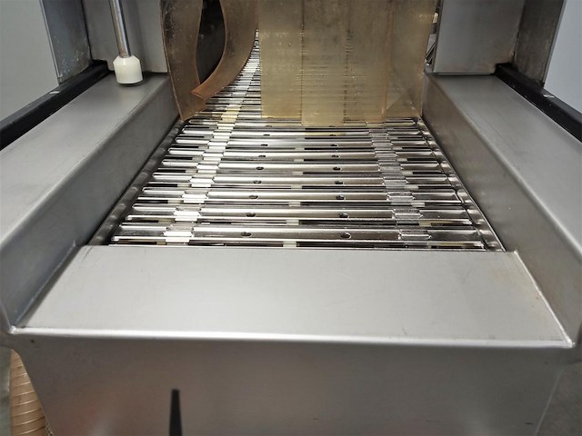 Suhner ag - afbeelding 8 van  11