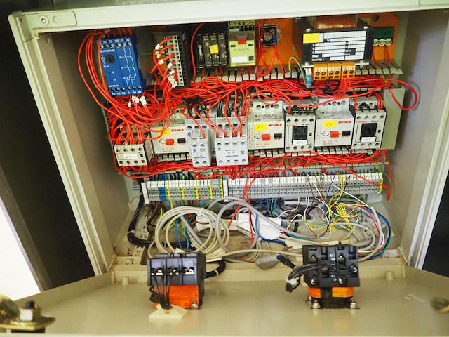 Suhner ag - afbeelding 5 van  14