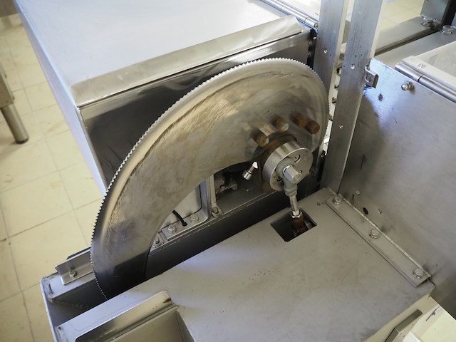 Suhner ag - afbeelding 13 van  14