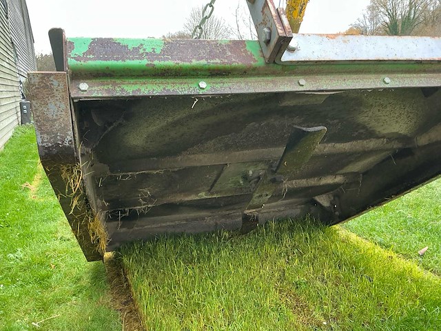 Suire équipement sg150 weidebloter - afbeelding 7 van  19