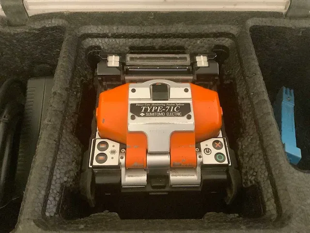 Sumitomo - 71c - glasvezel fusielasapparaat - afbeelding 2 van  5