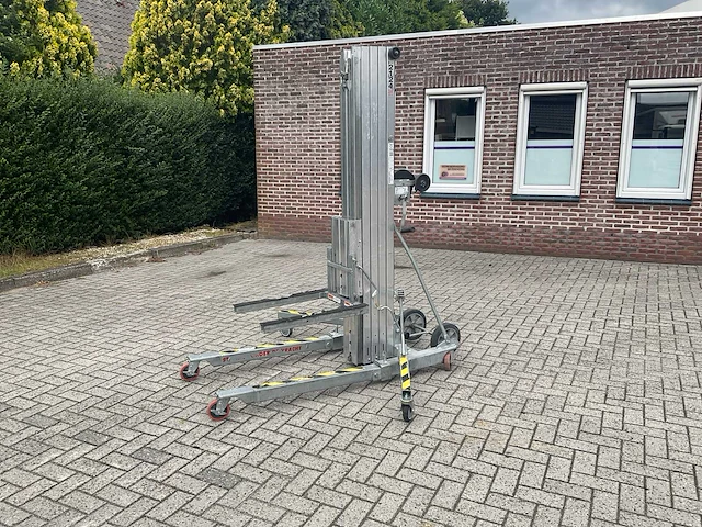 Sumner 2124 kanaallift - mongatelift - afbeelding 1 van  8