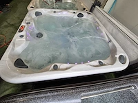 Sunbelt 5 persoons amerikaanse jacuzzi jacuzzi en buitenspa - afbeelding 3 van  16