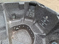 Sunbelt 5 persoons jacuzzi en buitenspa - afbeelding 14 van  29