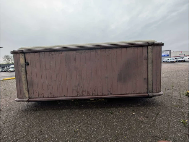 Sunbelt 7 persoons amerikaans balboa jacuzzi en buitenspa - afbeelding 4 van  13