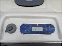 Sunbelt 7 persoons amerikaans balboa jacuzzi en buitenspa - afbeelding 13 van  13