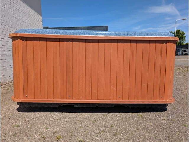 Sunbelt balboa 5 persoons amerikaans jacuzzi en buitenspa - afbeelding 3 van  12