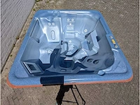Sunbelt balboa 5 persoons amerikaans jacuzzi en buitenspa - afbeelding 7 van  12