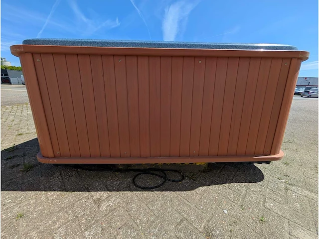 Sunbelt balboa 5 persoons amerikaans jacuzzi en buitenspa - afbeelding 12 van  12