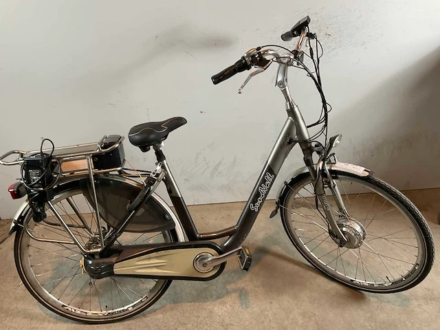 Sund vall - dames - almeria - elektrische fiets - afbeelding 1 van  8