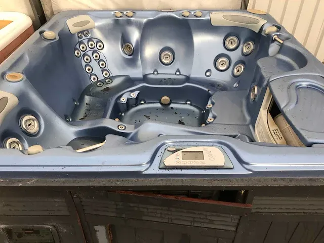 Sundance jacuzzi - afbeelding 1 van  6