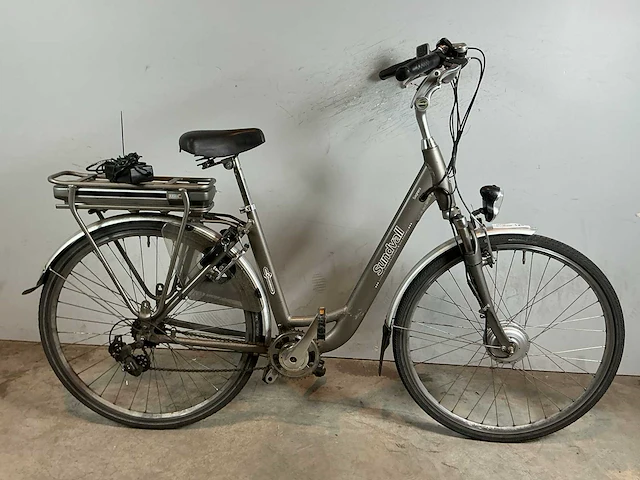 Sundvall sagrera elektrische damesfiets 49cm - afbeelding 1 van  9
