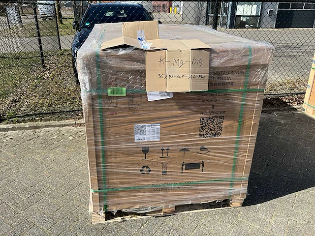 Sunpower p6 blk 405ac zonnepaneel (36x) - afbeelding 1 van  7