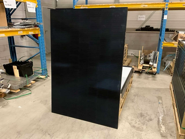 Sunpower spr-p3-375-blk-e3-ac zonnepaneel (5x) - afbeelding 1 van  6