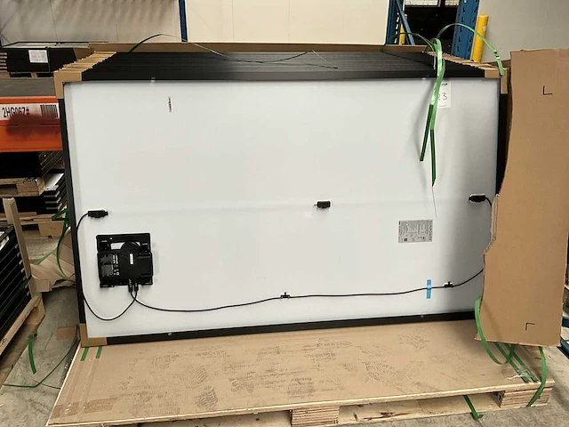 Sunpower spr-p6-410-blk-e8-ac zonnepaneel (22x) - afbeelding 1 van  5