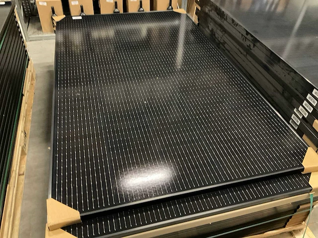 Sunpower spr-p6-410-blk zonnepaneel (12x) - afbeelding 3 van  4