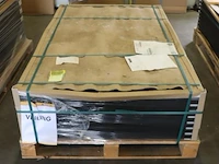 Sunpower zonnepanelen model spr-max3-375-blk | ar-f1 m4.2 b2 mc4 | nieuw in doos | 8 stuks - afbeelding 1 van  3