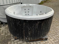 Sunray spa jacuzzi - afbeelding 6 van  15