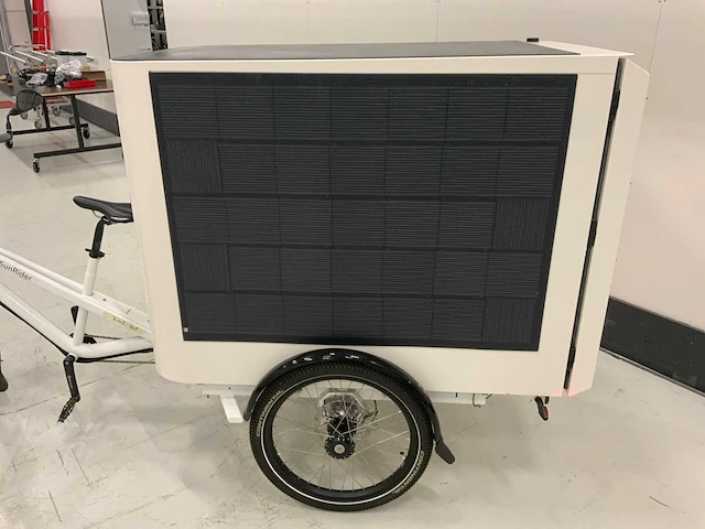 Sunrider elektrische cargobike met zonnepanelen - afbeelding 7 van  22