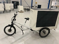 Sunrider elektrische cargobike met zonnepanelen - afbeelding 8 van  24