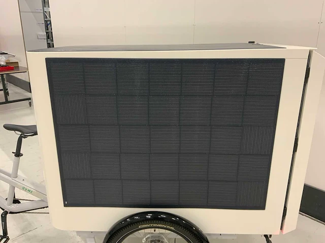 Sunrider elektrische cargobike met zonnepanelen - afbeelding 16 van  21