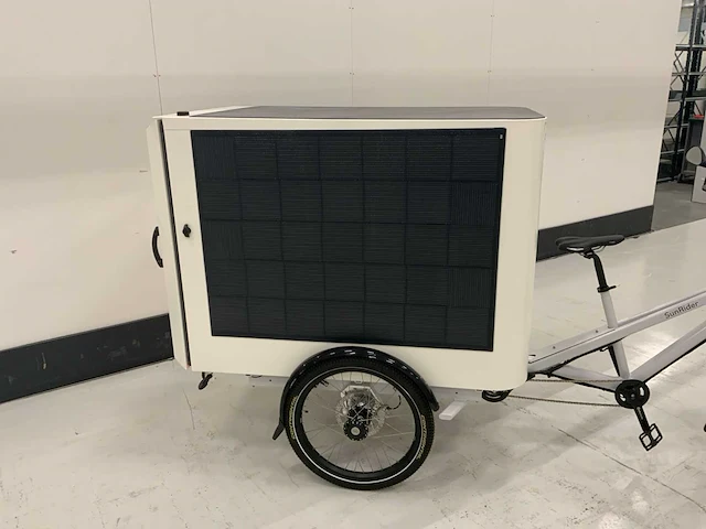 Sunrider elektrische cargobike met zonnepanelen - afbeelding 7 van  21