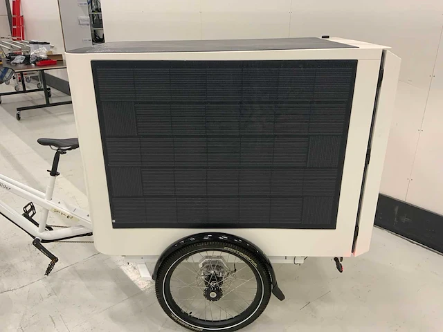 Sunrider elektrische cargobike met zonnepanelen - afbeelding 16 van  21