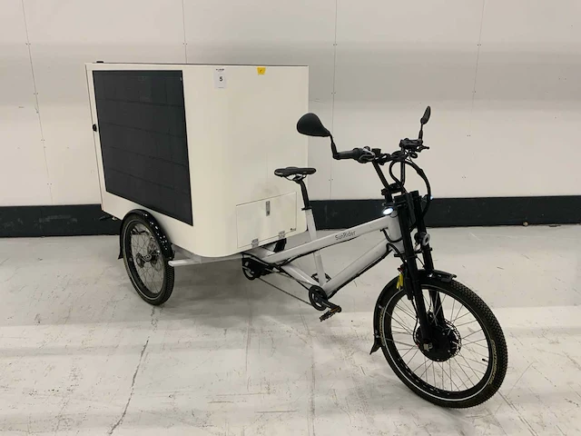 Sunrider elektrische cargobike met zonnepanelen - afbeelding 2 van  20