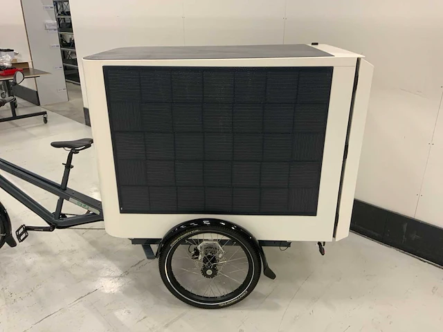 Sunrider elektrische cargobike met zonnepanelen - afbeelding 15 van  21