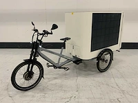 Sunrider elektrische cargobike met zonnepanelen - afbeelding 1 van  21