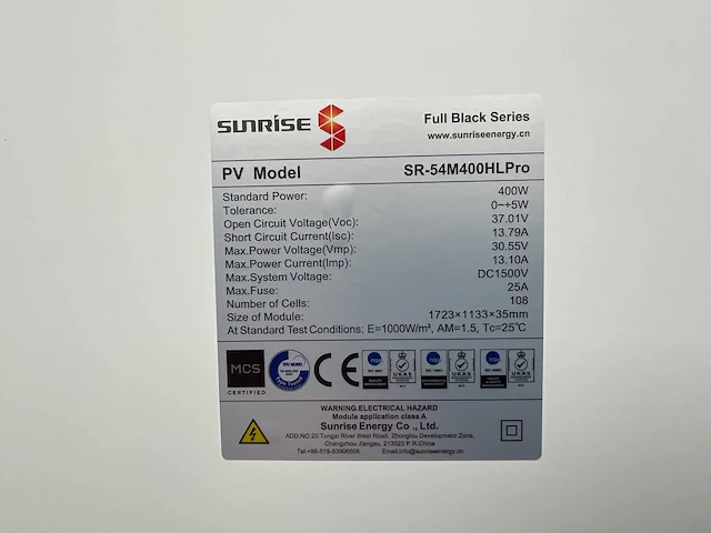 Sunrise - set van 100 full black (400wp) zonnepanelen (totaal vermogen 40.000 wp) - afbeelding 5 van  5