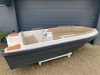 Sunrise 435 comfort sloep + hpl vloer