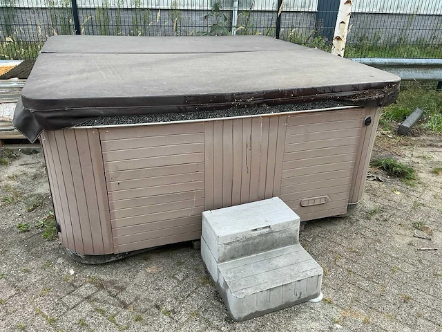 Sunrise spa jacuzzi - afbeelding 3 van  11