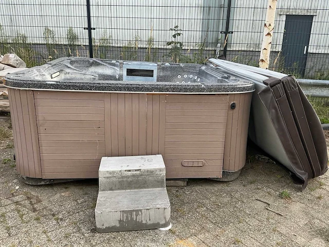 Sunrise spa jacuzzi - afbeelding 5 van  11