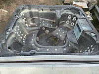 Sunrise spa jacuzzi - afbeelding 9 van  11
