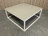 Suns blue collection lounge table