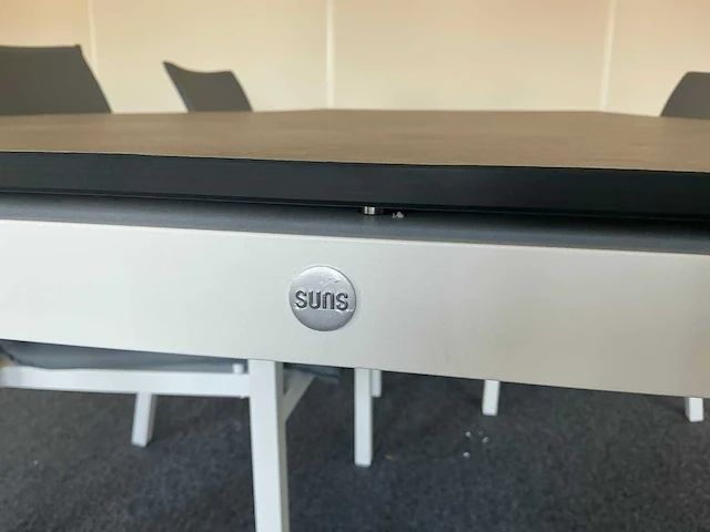 Suns savona 220 tuintafel set met 4 stoelen - afbeelding 5 van  13
