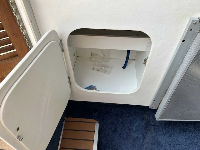 Sunseeker portofino xp 534 2x volvo penta diesel speedboot - afbeelding 19 van  31