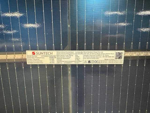 Suntech - set van 8 full black glas/glas zonnepanelen (430 wp) en 1 solax 3.3k omvormer (1-fase) - afbeelding 5 van  7