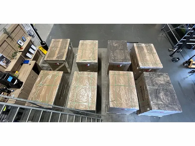 Suntech power stp405s-c54/umhb solar modules ongebruikt & original box 8 pallets - afbeelding 4 van  4