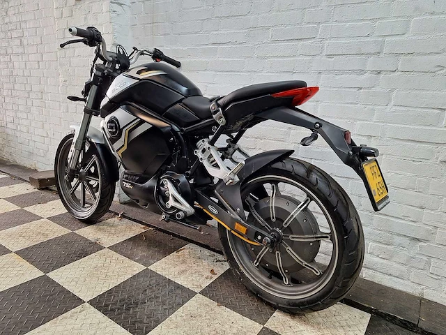 Super soco ts1 45 km elektrische bromscooter - afbeelding 3 van  7