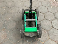 Super striper lijnmarkeringswagen - afbeelding 3 van  6