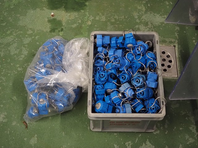 Superior - afbeelding 14 van  21