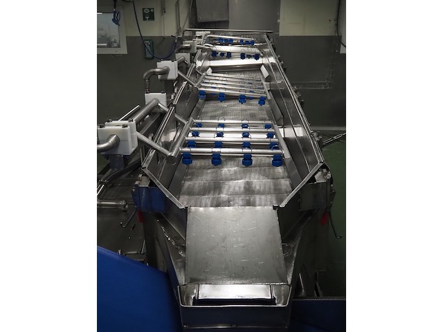 Superior - afbeelding 16 van  21